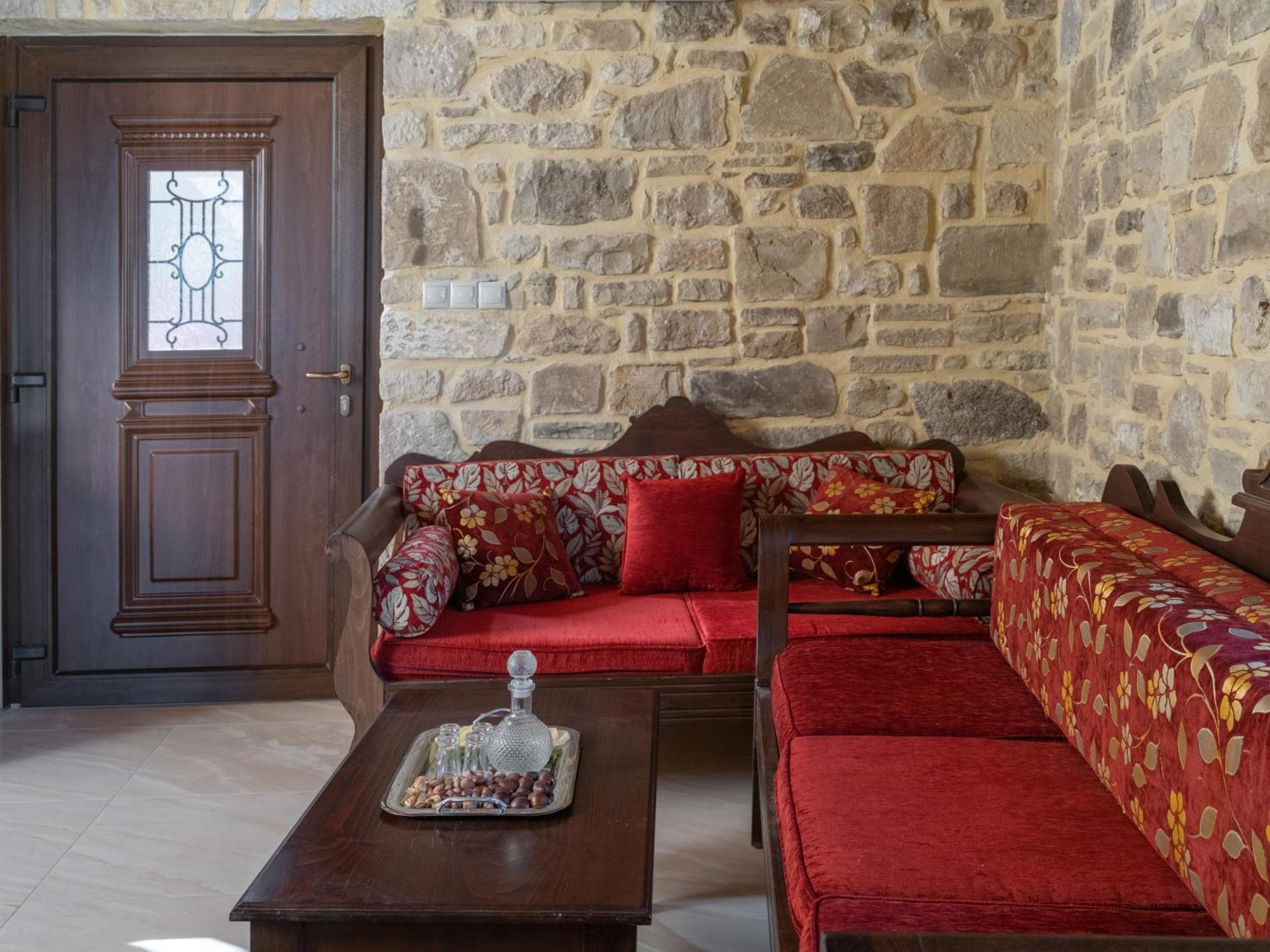 Draganigo Luxury Stone Houses 40 Min From Matala Ano Moulia Eksteriør billede
