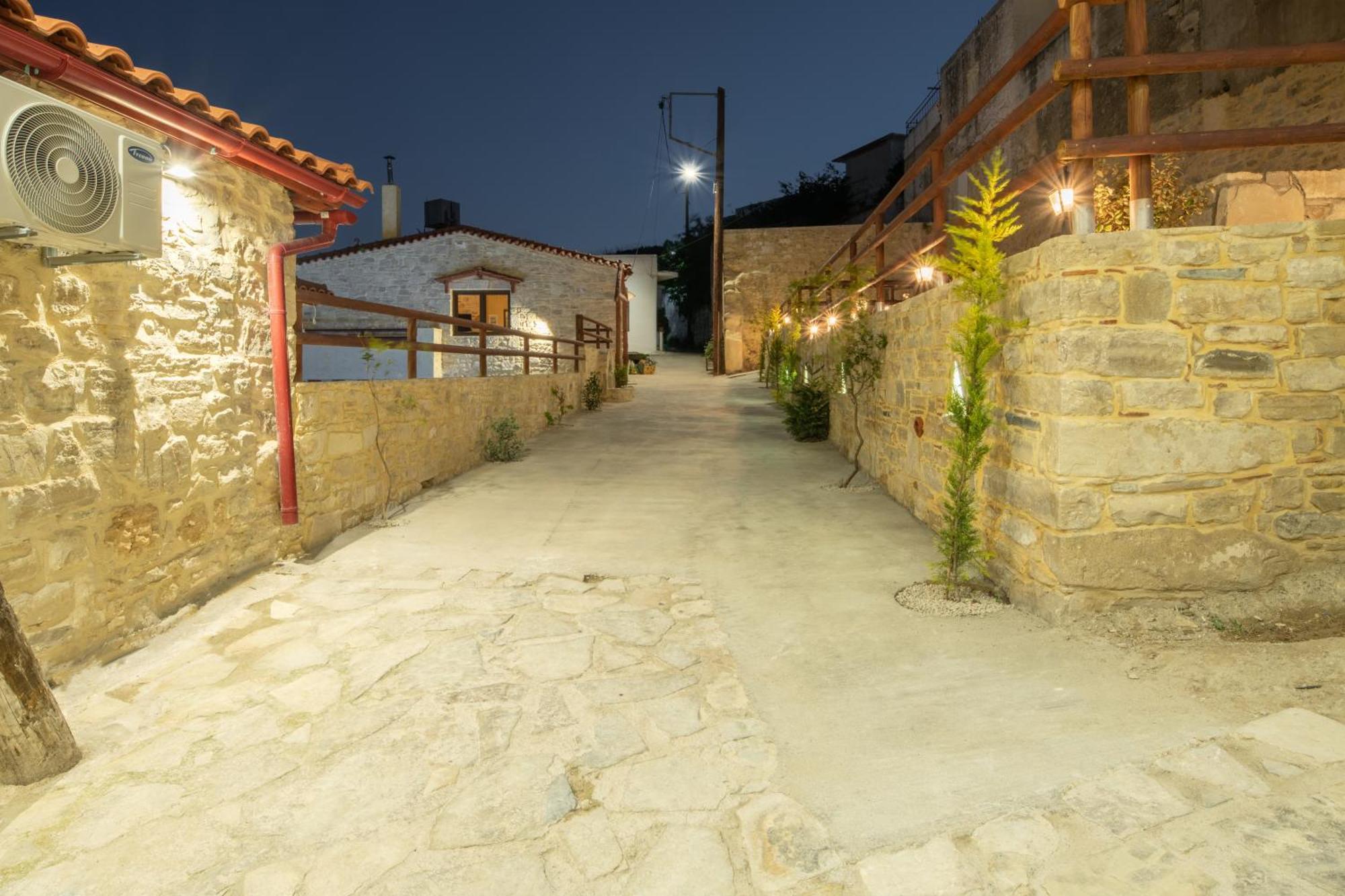 Draganigo Luxury Stone Houses 40 Min From Matala Ano Moulia Eksteriør billede